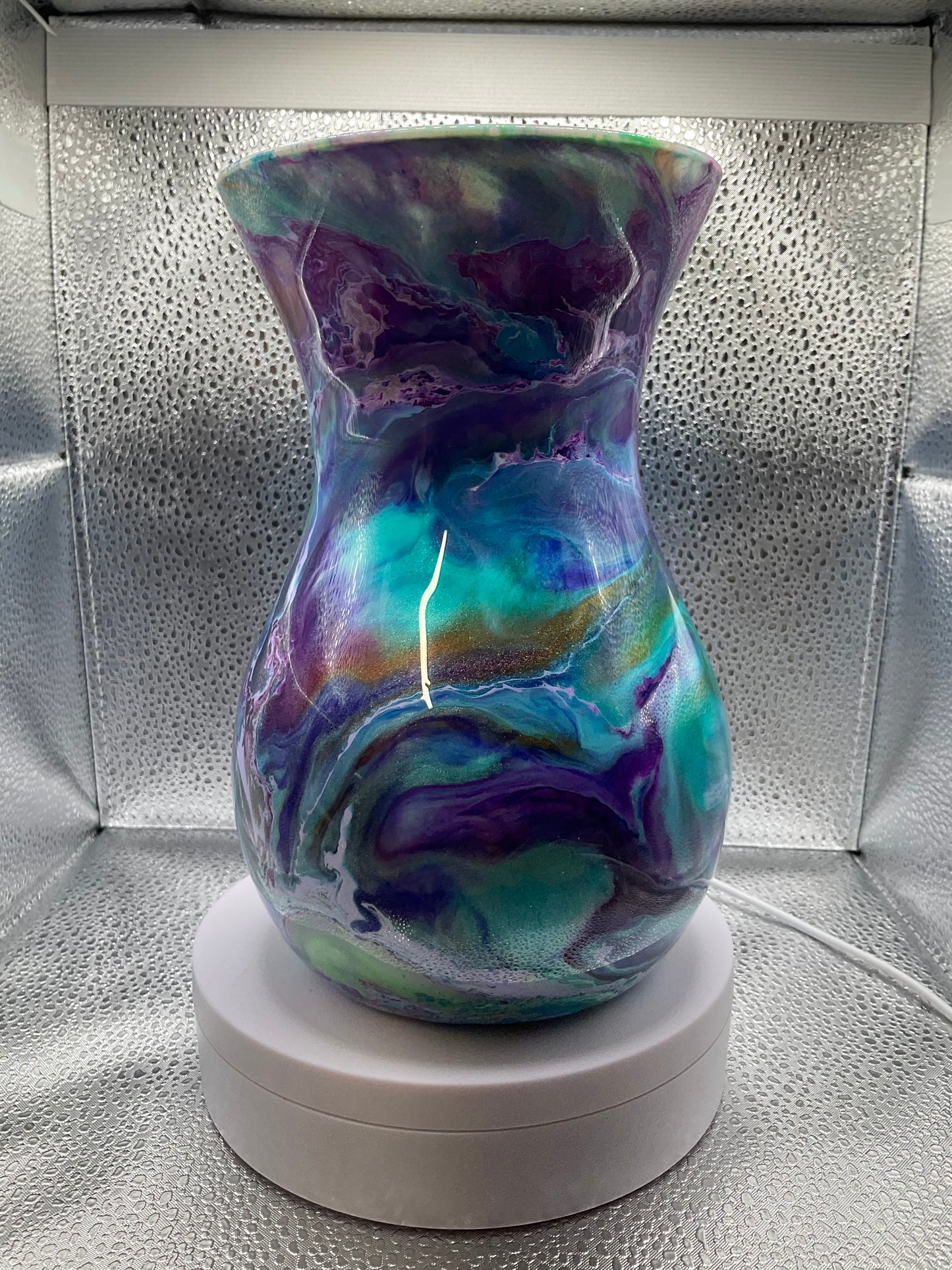 Glass vase, custom colours ..med size ( this is an example and not for sale )